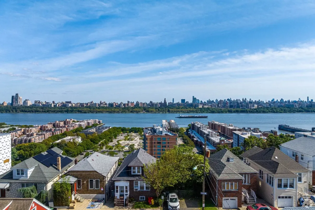 Edgewater, New Jersey