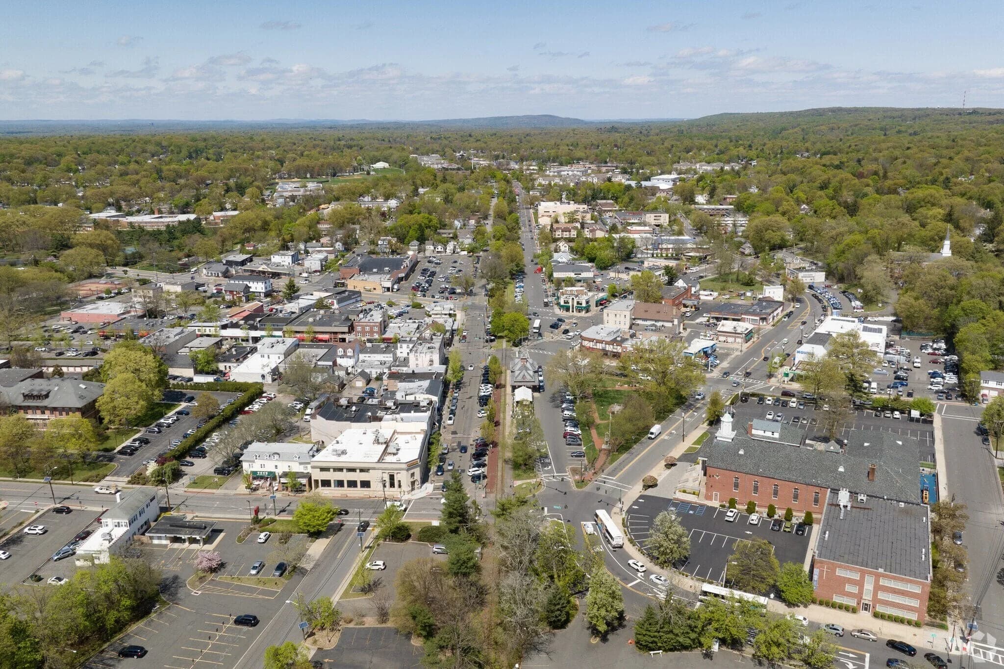 Tenafly laundry and dry cleaning service